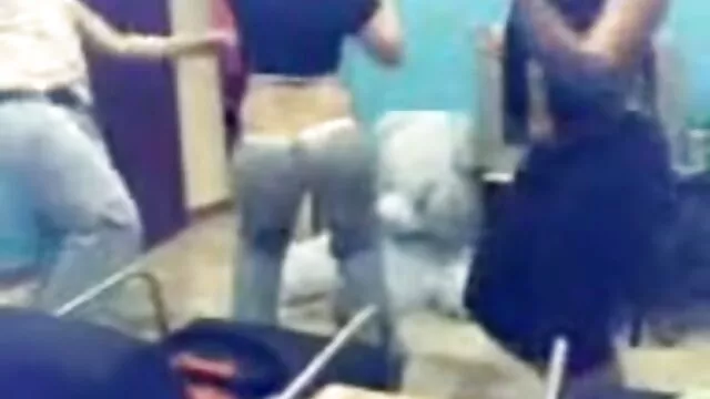 VIEUX voir film porno français JEUNE ADO BAISÉE DUR - JP SPL