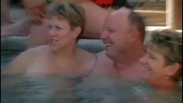 vieux motard tatoué devient bizarre film porno français stream